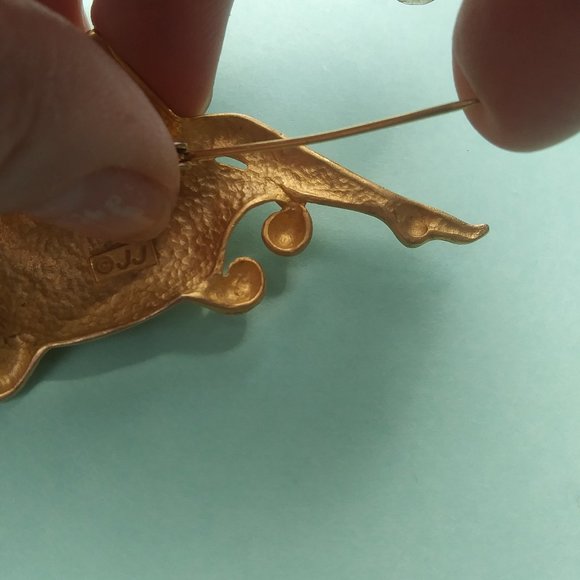 JJ Jonette Bathing Beauty Bubble Bath  Brooch Faux Pearls Bubbles Vintage - Picture 11 of 12